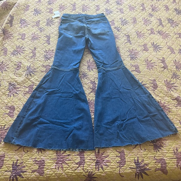 Free People Just Float On Flare Jeans - Picture 3 of 6